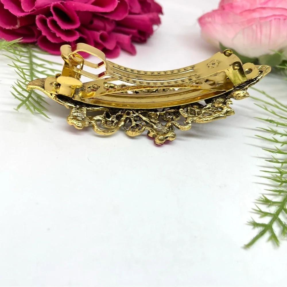 NEW⚜️Vintage Style Filigree Floral Crystal Embellished Hair Clip